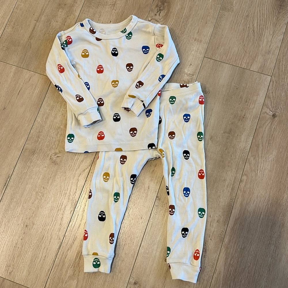 Toddler GAP Skull Pajamas